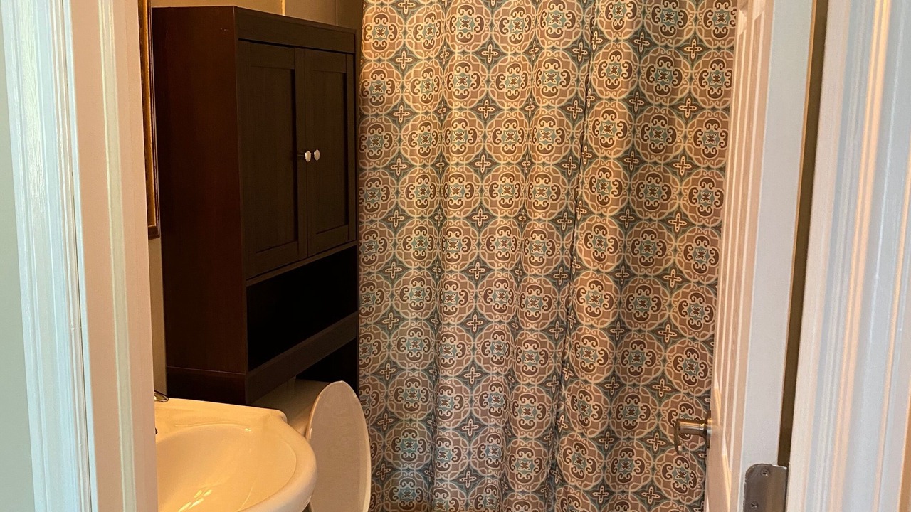 Photo of Bathroom in Campbellford