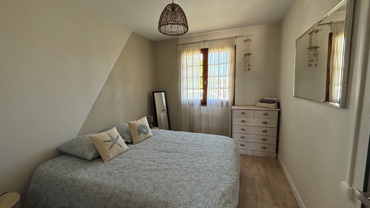 Photo of Bedroom in Jard-sur-Mer