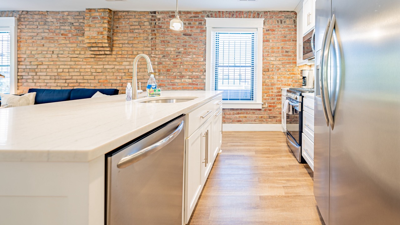 Photo of Kitchen in West Plaza