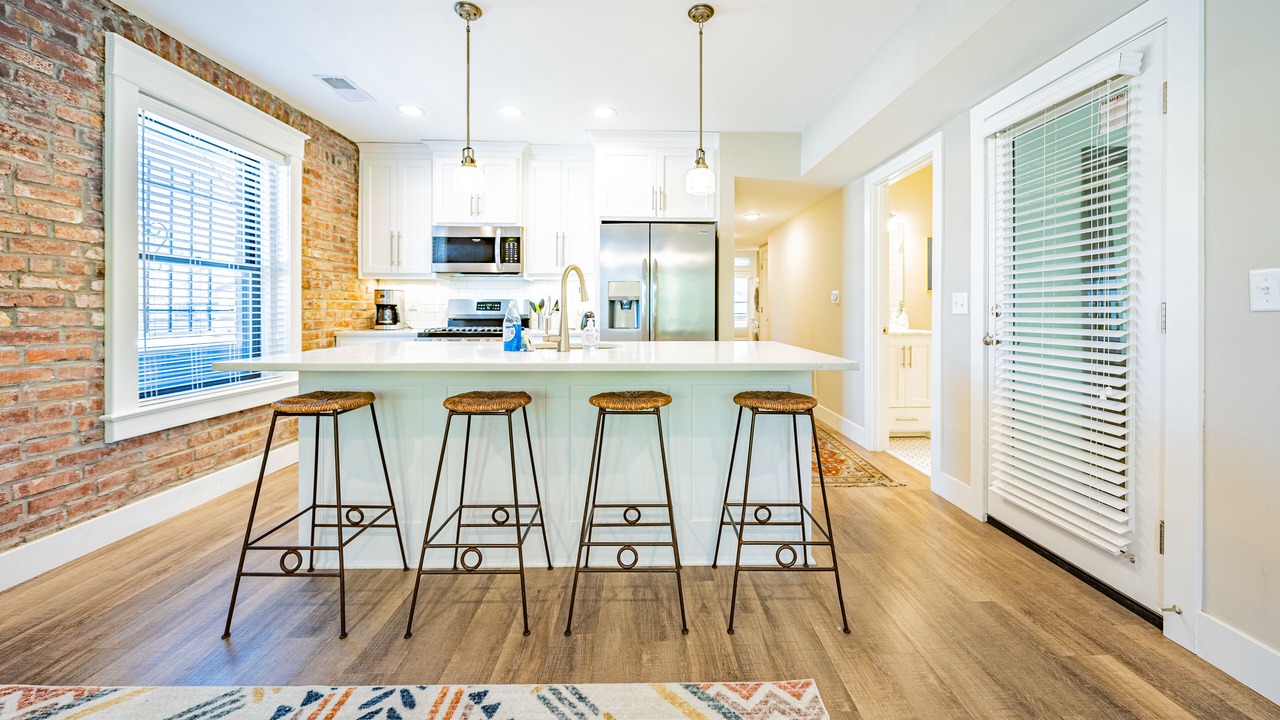 Photo of Kitchen in West Plaza