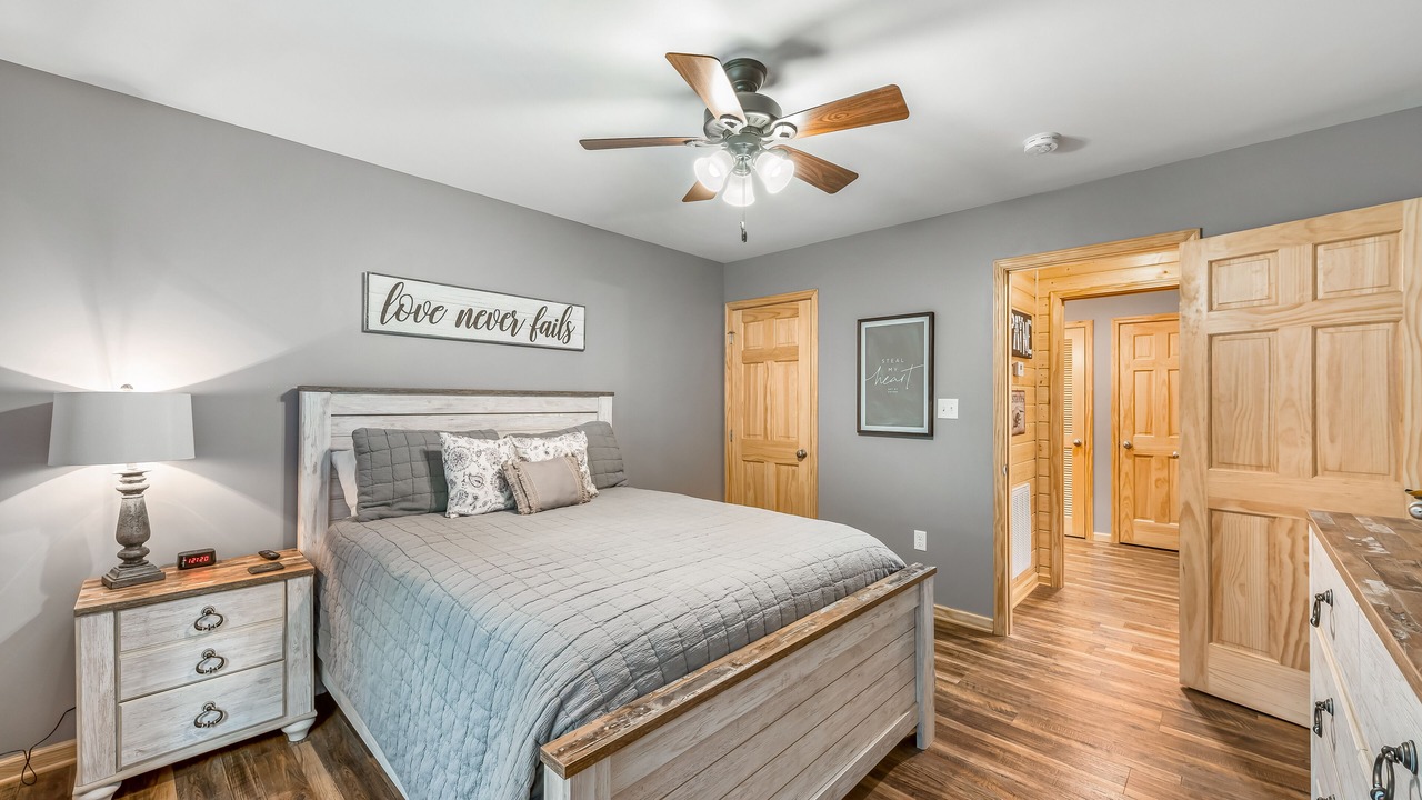 Photo of Bedroom in Fort Payne