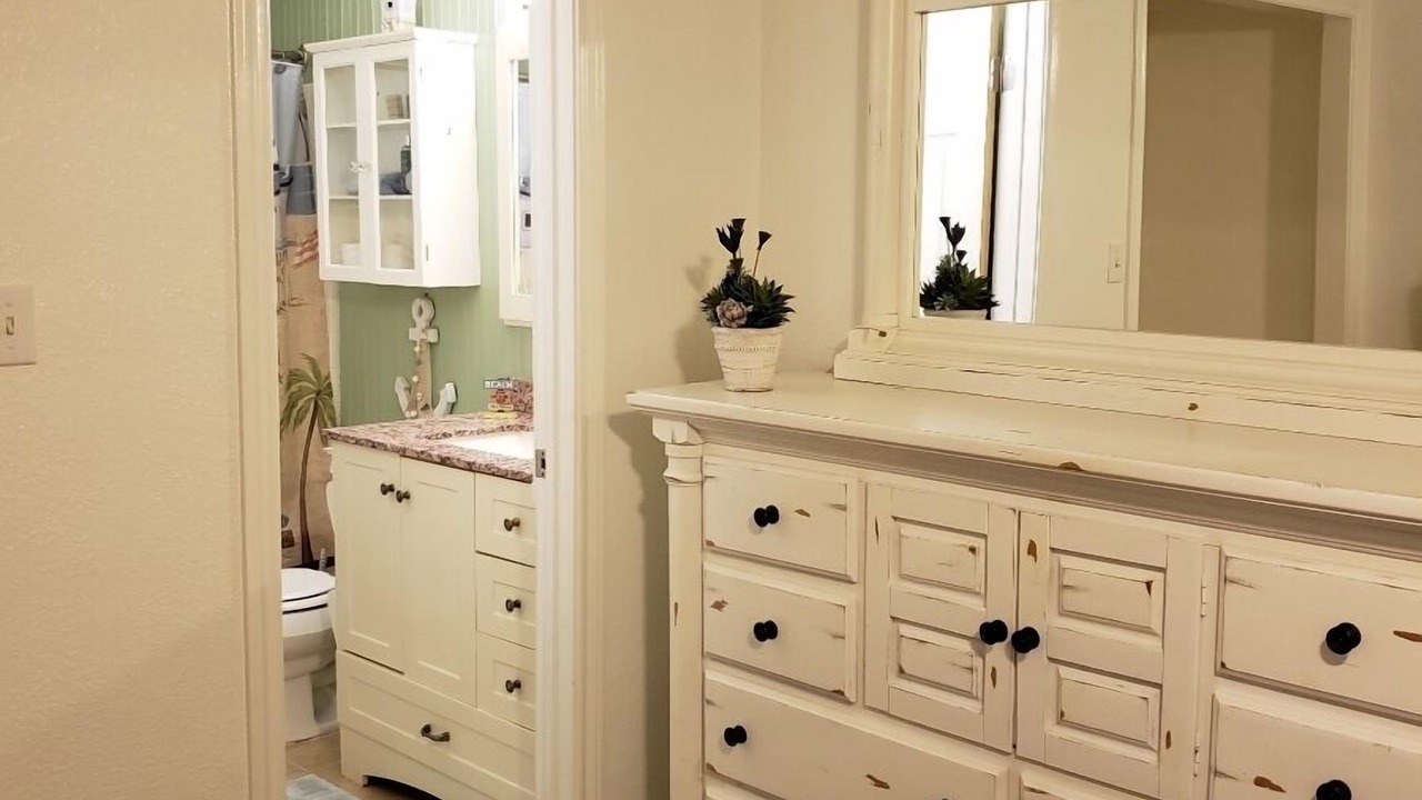 Photo of Bathroom in Granbury