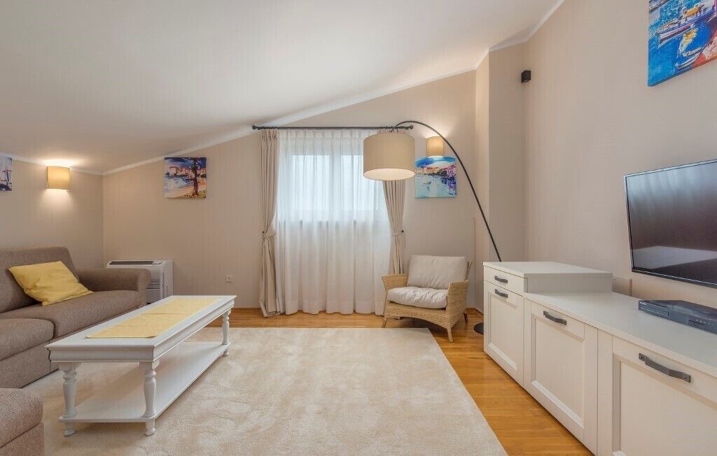Photo of Livingroom in Musalez