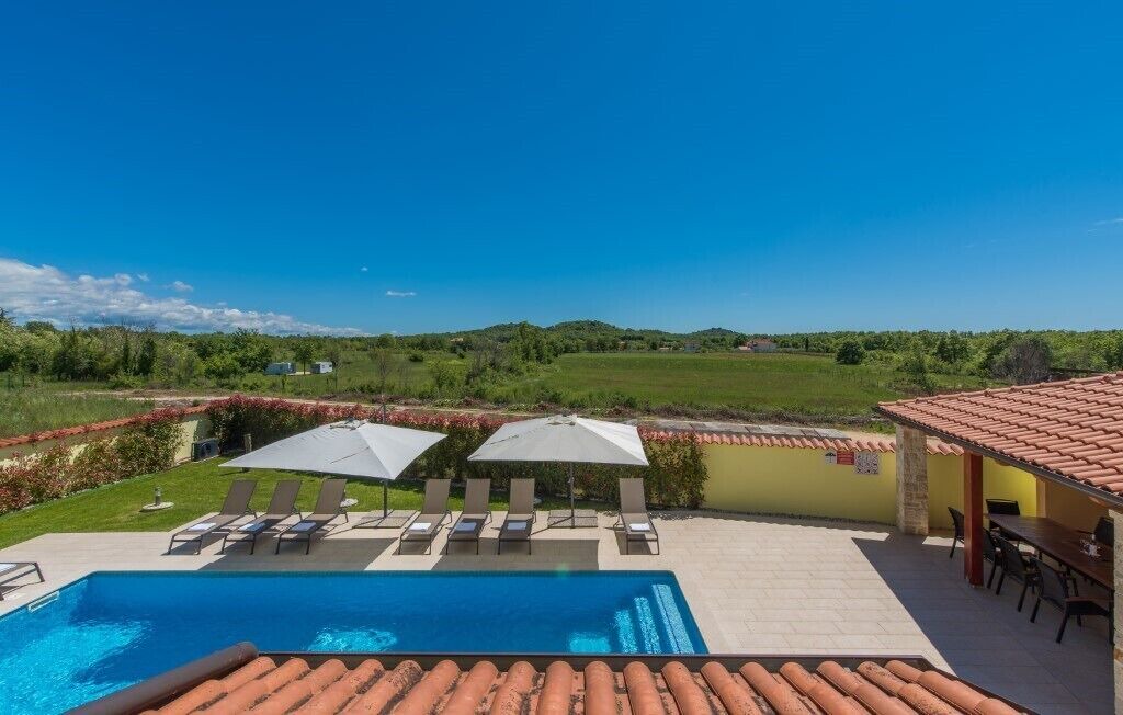 Photo of Outdoor in Musalez