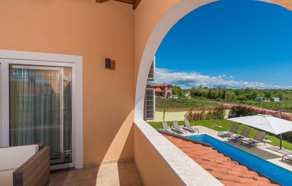 Photo of Patio Balcony in Musalez