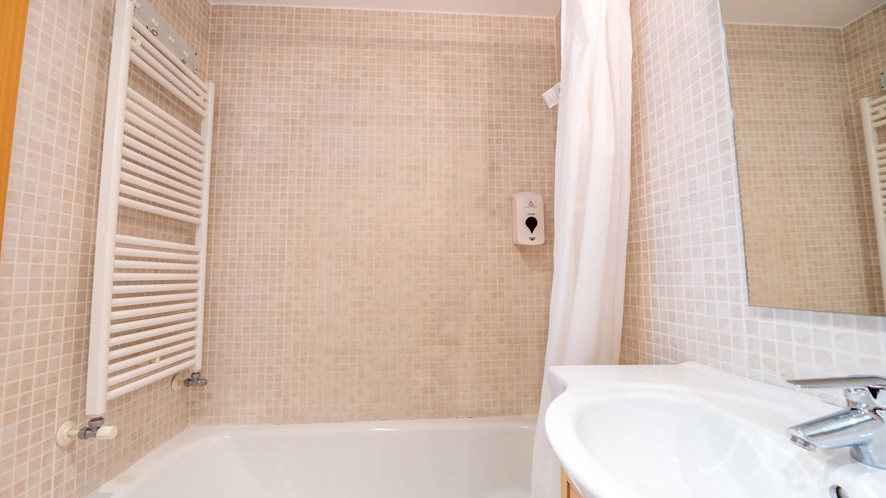 Photo of Bathroom in El Tarter
