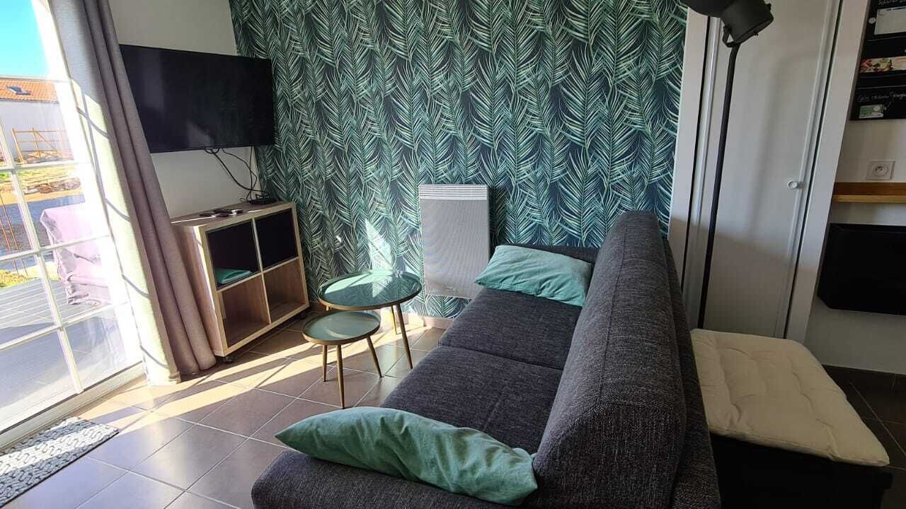 Photo of Livingroom in Brem Sur Mer
