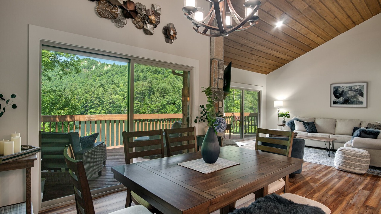Photo of Outdoor in Sapphire
