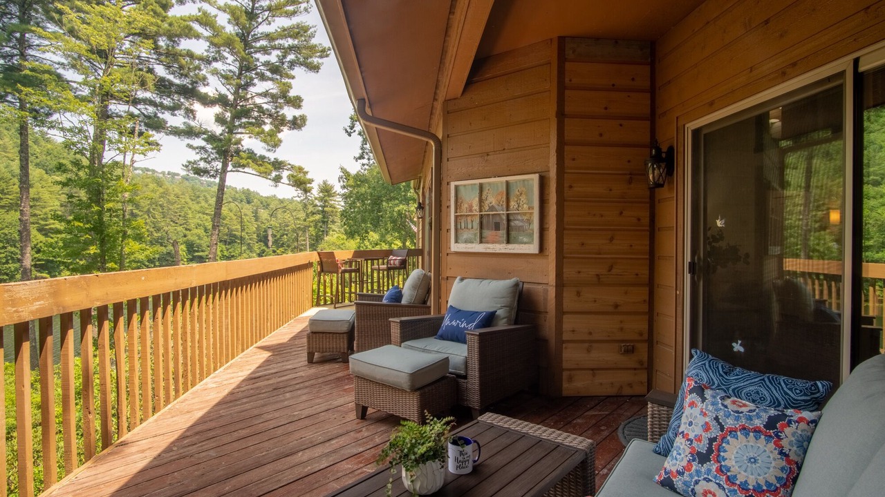 Photo of Outdoor in Sapphire