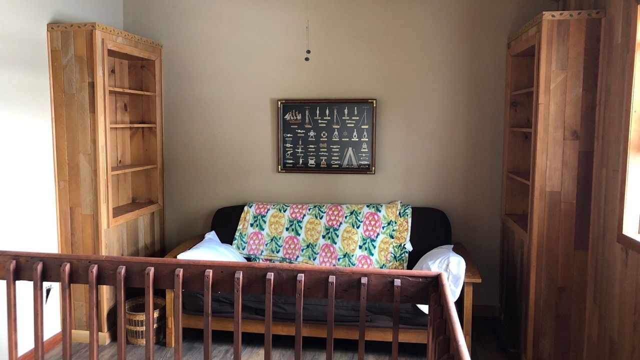 Photo of Livingroom in Newtonville