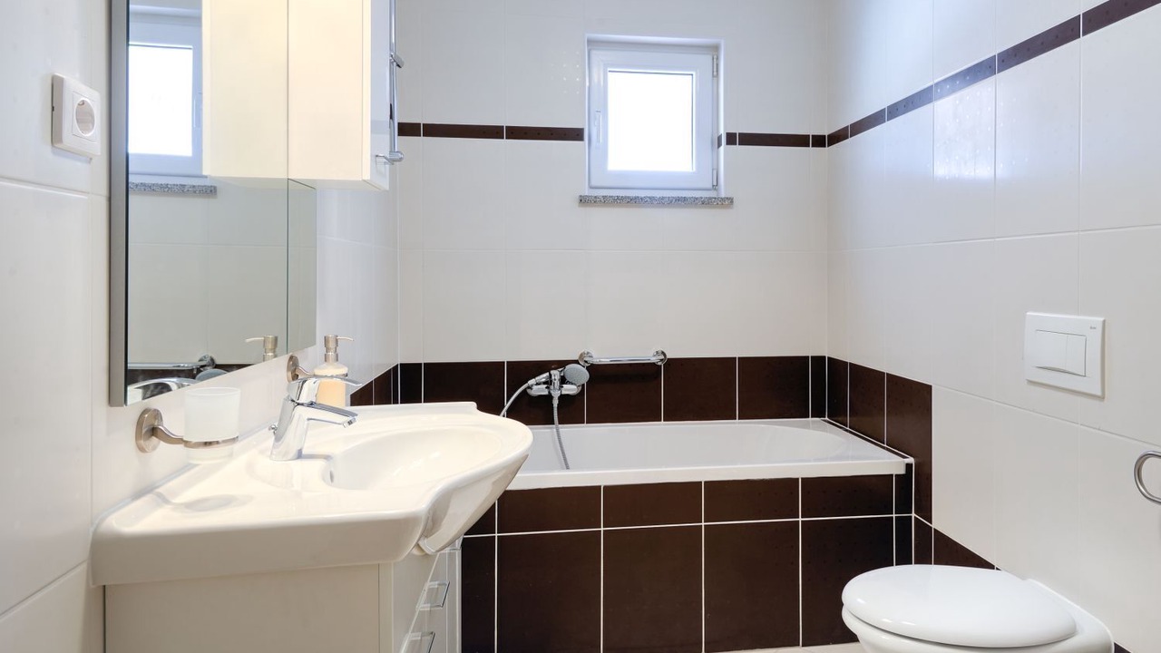 Photo of Bathroom in Mali Maj