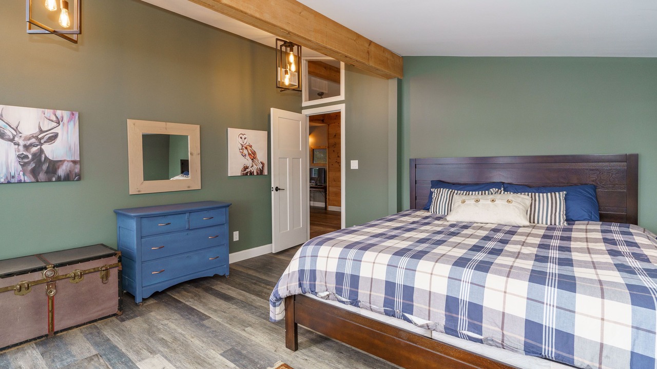 Photo of Bedroom in Utterson