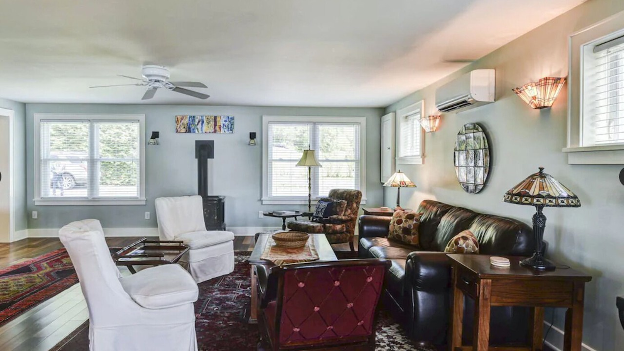 Photo of Livingroom in Skaneateles