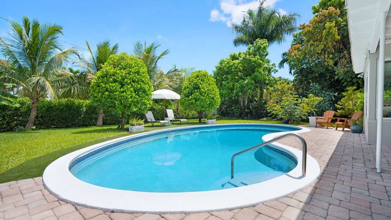 Photo of Outdoor in Lake Clarke Shores