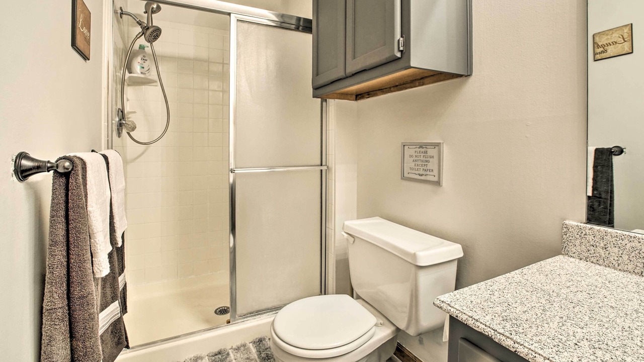 Photo of Bathroom in Shawnee