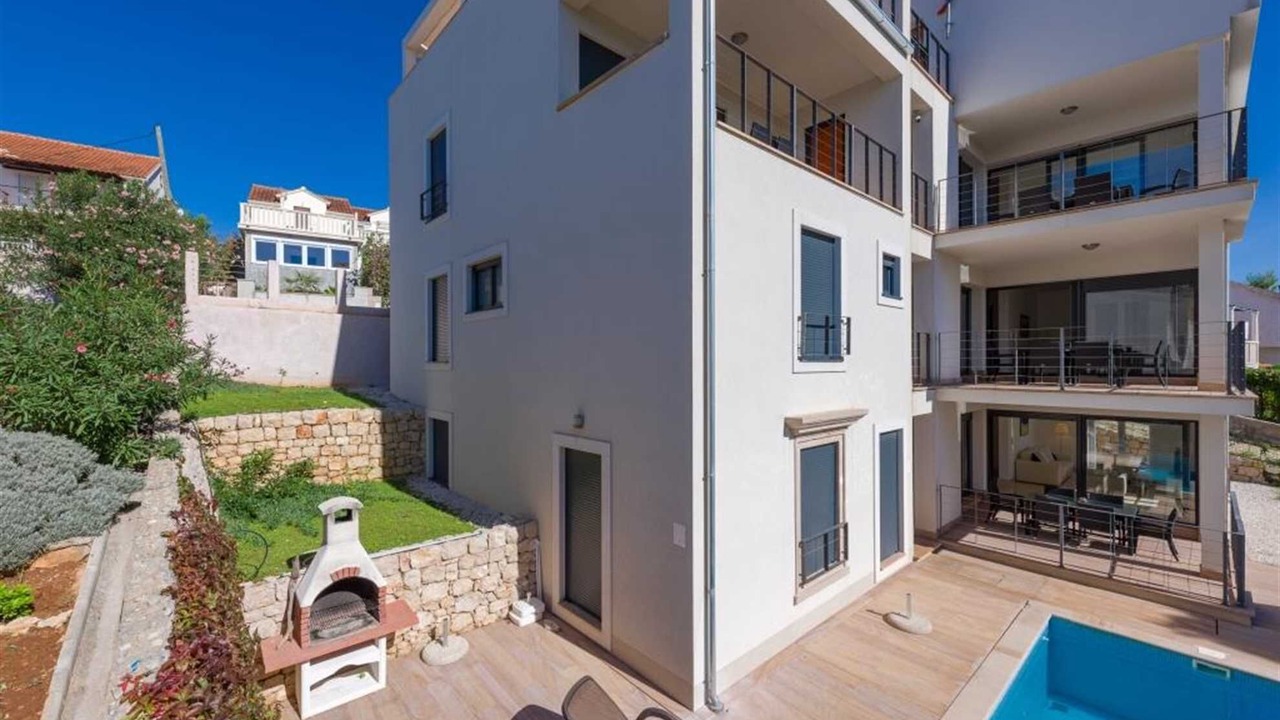 Photo of Patio Balcony in Cove Makarac (Milna)