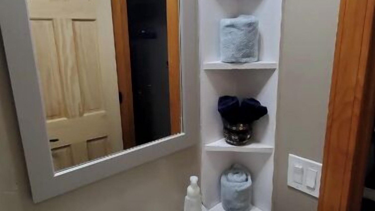 Photo of Bathroom in Bull Shoals