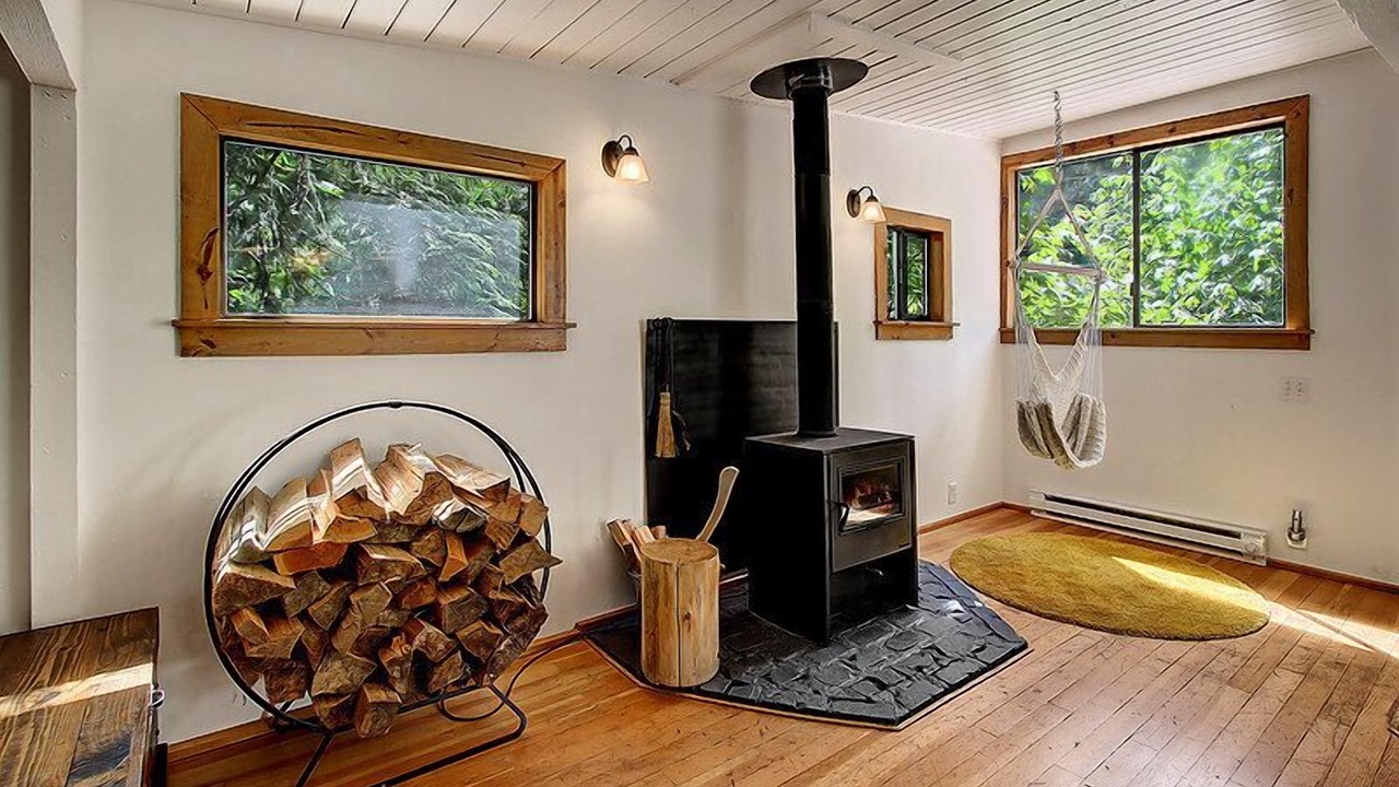 Photo of Others in Gold Bar