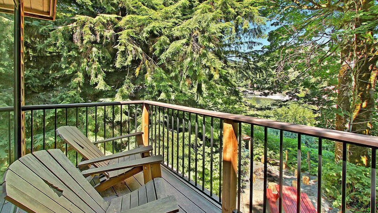 Photo of Patio Balcony in Gold Bar