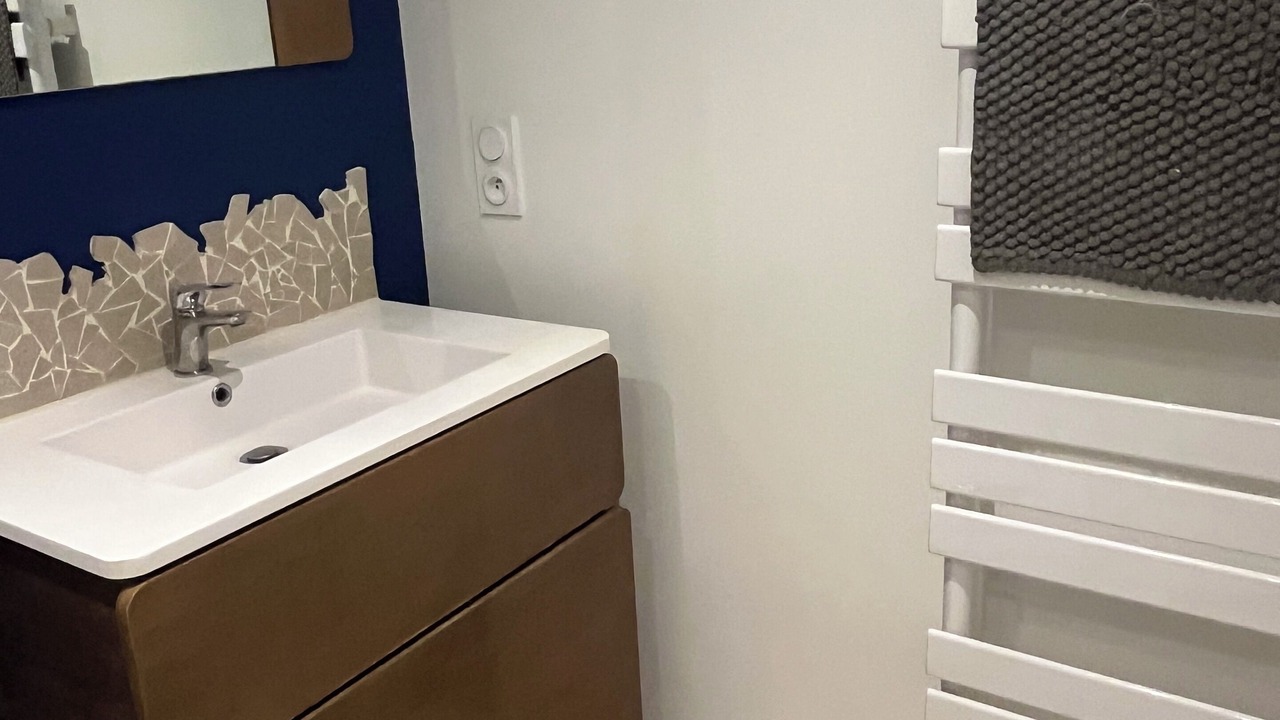 Photo of Bathroom in Boueilh-Boueilho-Lasque