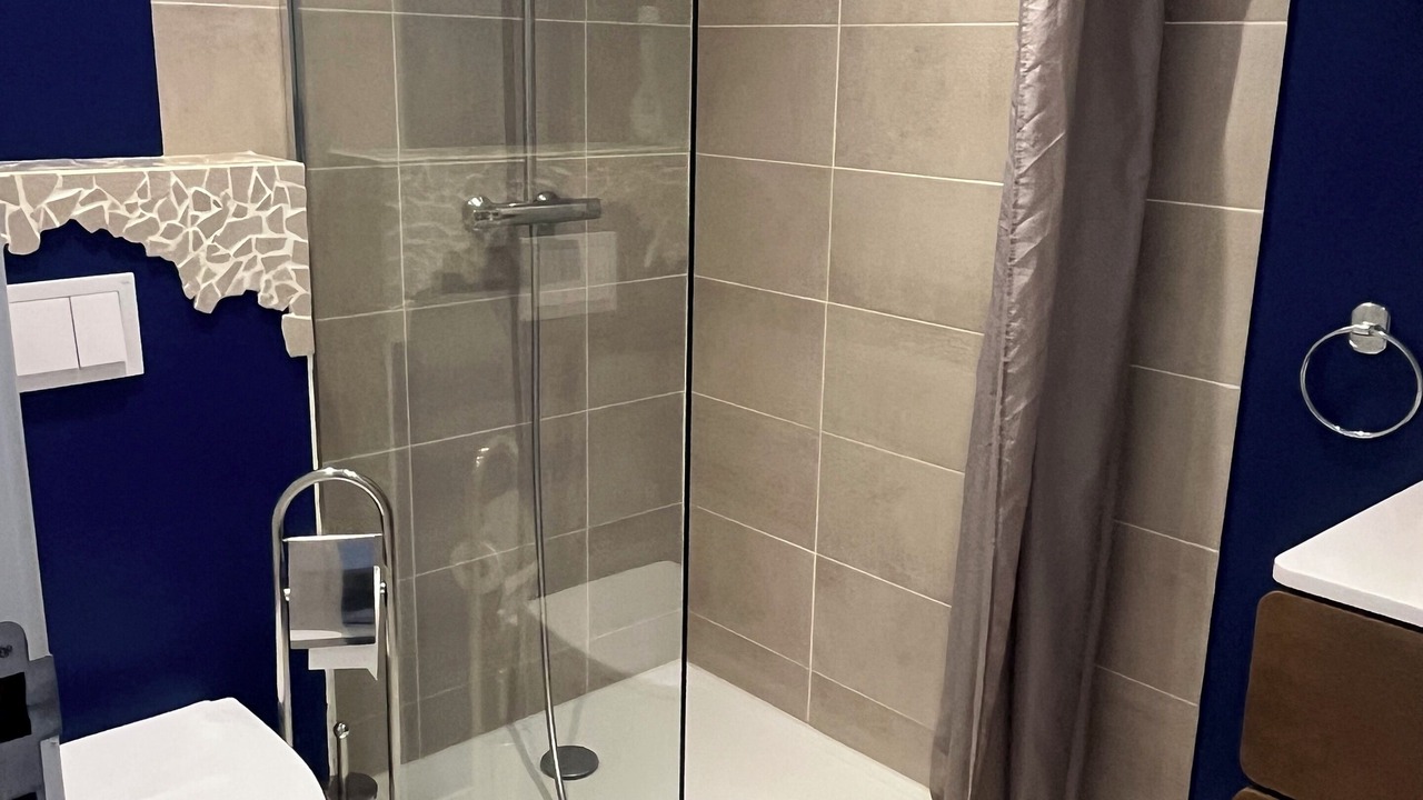 Photo of Bathroom in Boueilh-Boueilho-Lasque