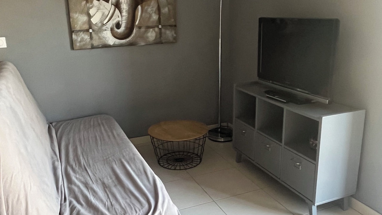 Photo of Livingroom in Boueilh-Boueilho-Lasque