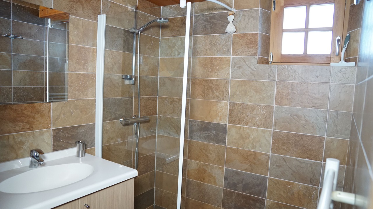 Photo of Bathroom in Villard-Reculas