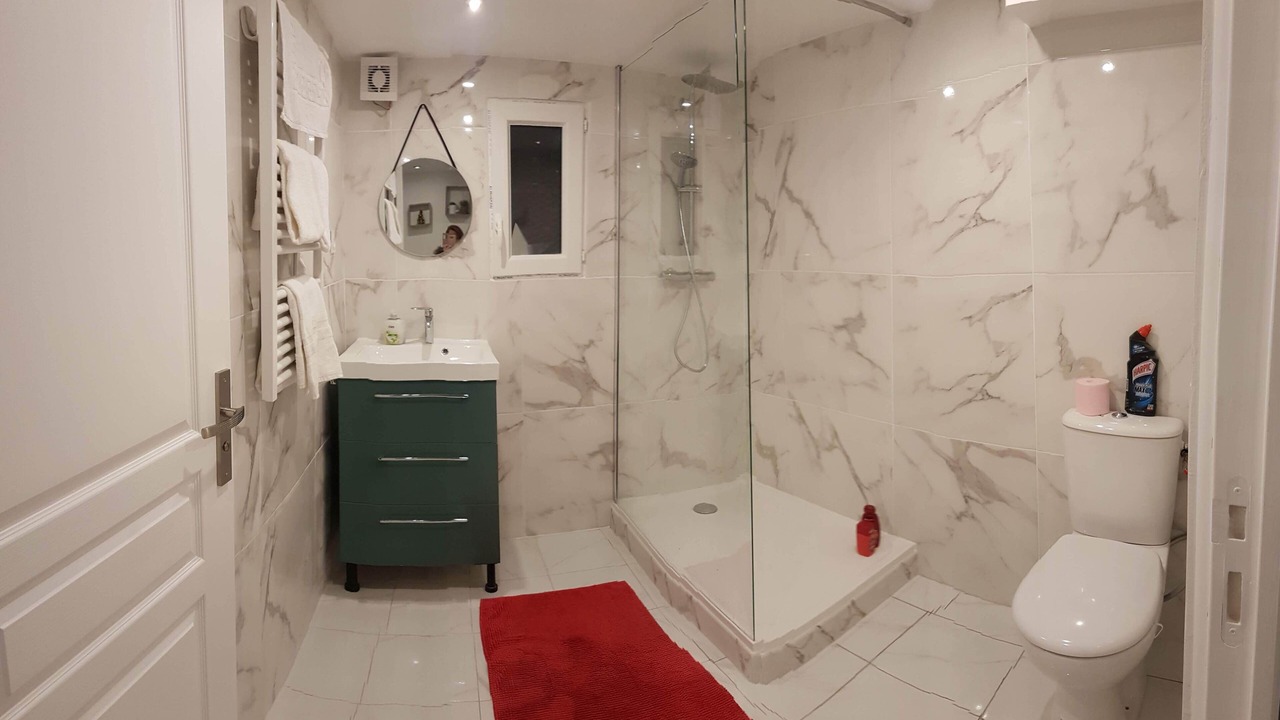 Photo of Bathroom in Aulnay-sous-Bois