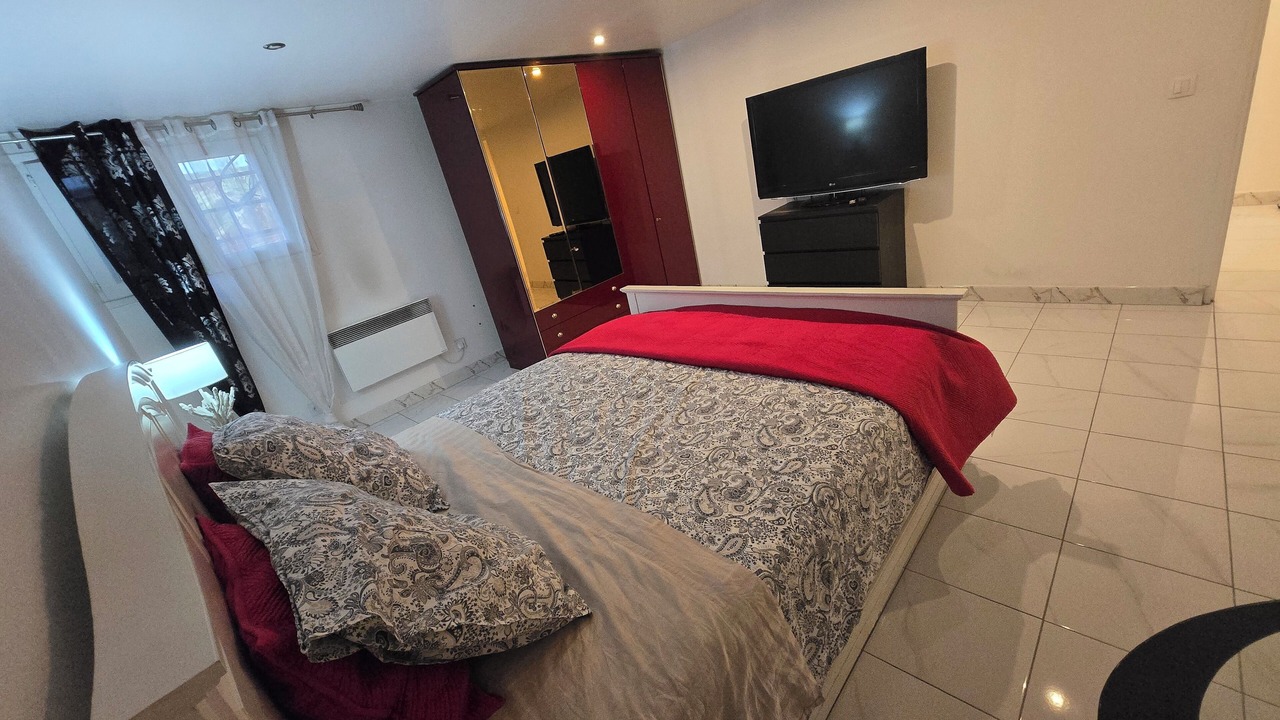 Photo of Bedroom in Aulnay-sous-Bois