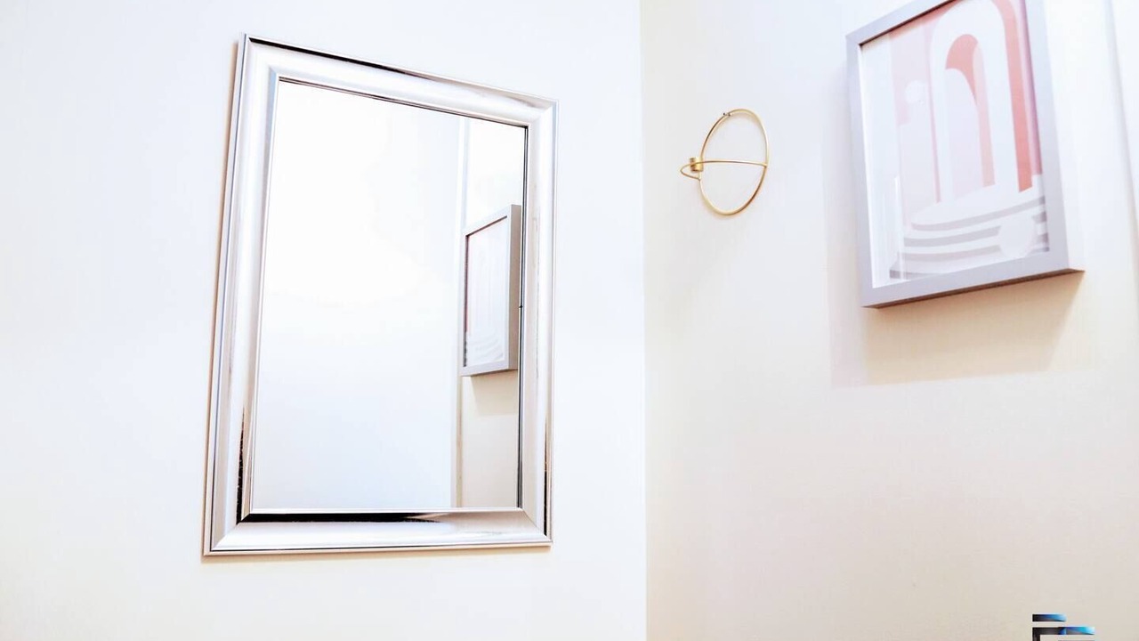 Photo of Others in Roker