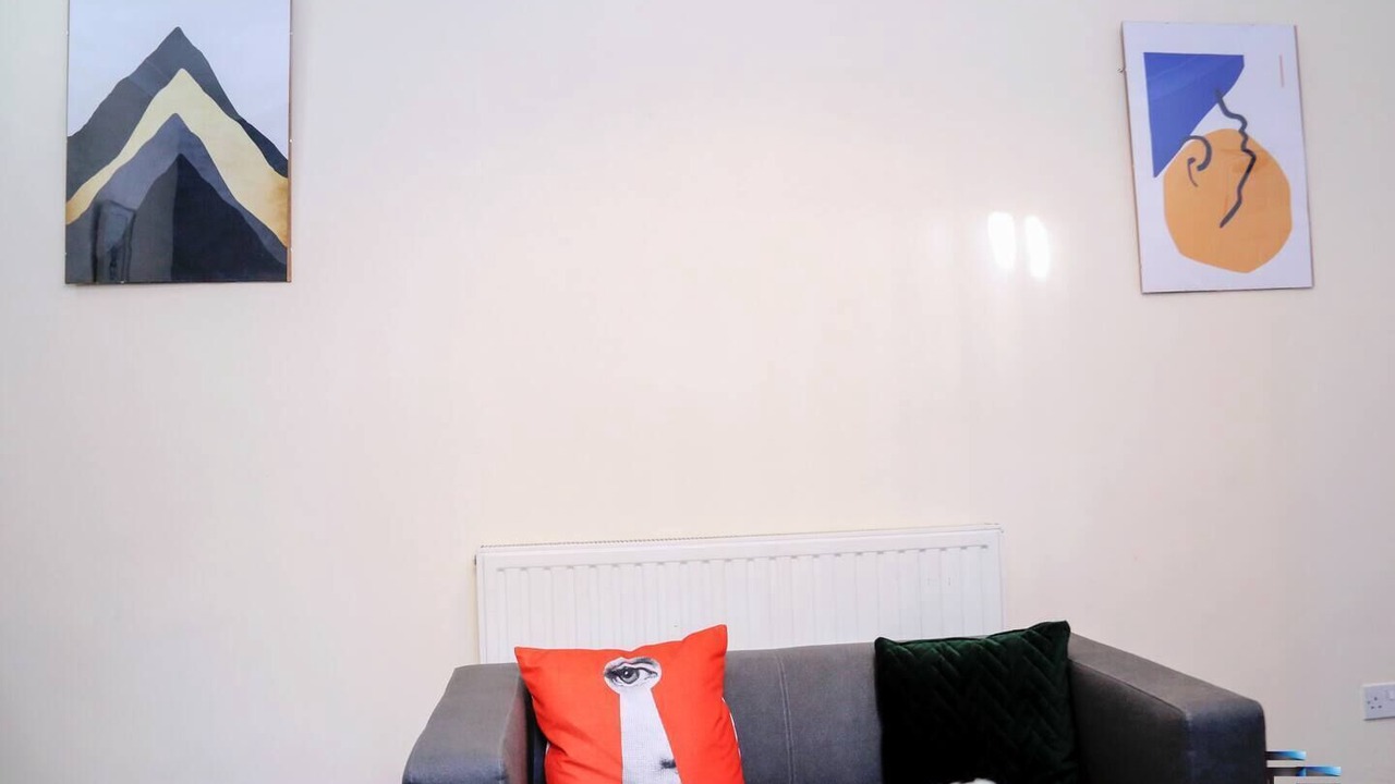 Photo of Others in Roker