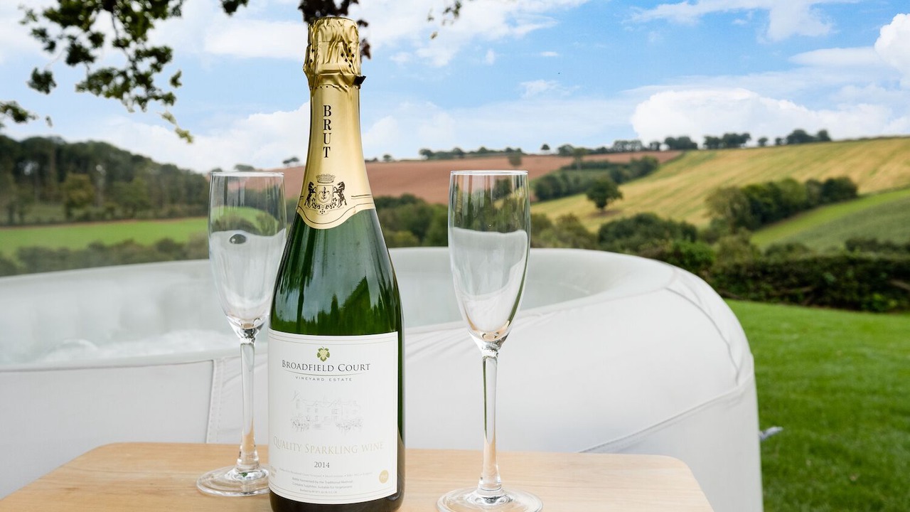 Photo of Others in Little Cowarne