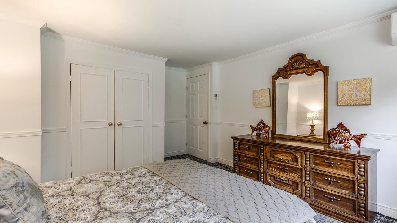 Photo of Bedroom in Penetanguishene
