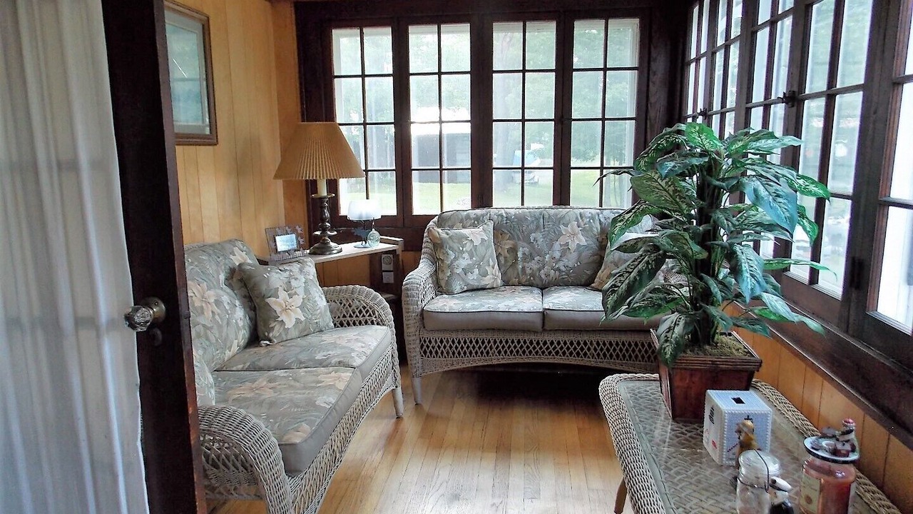 Photo of Livingroom in Town of Webb
