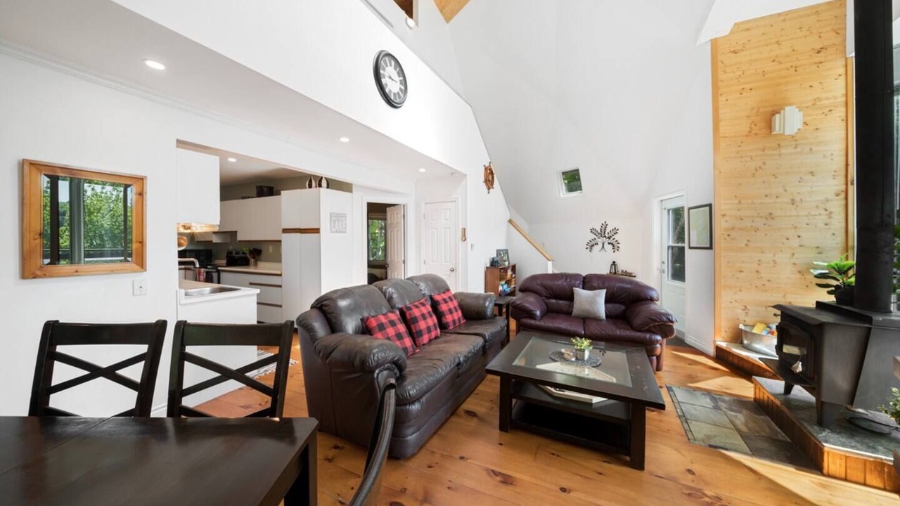 Photo of Livingroom in Dunchurch