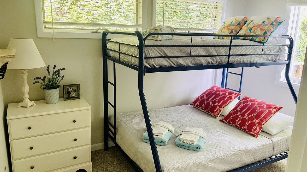 Photo of Bedroom in Hammondsport