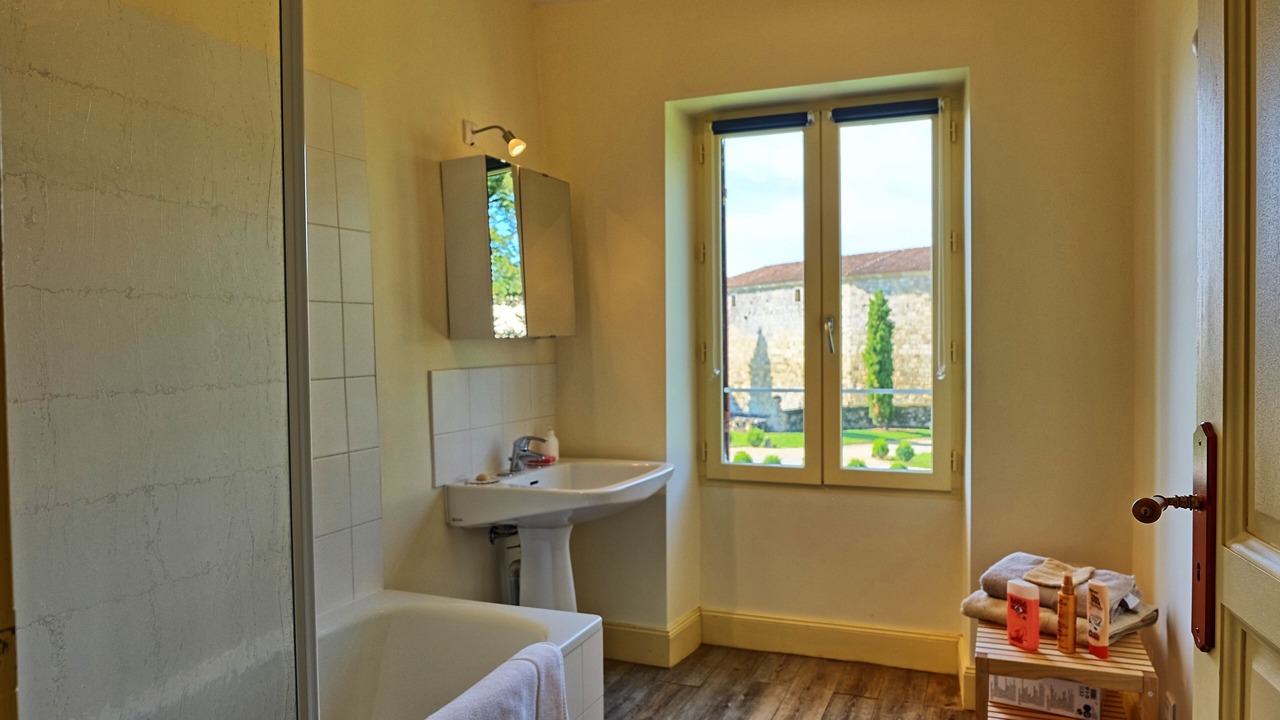 Photo of Bathroom in Poudenas