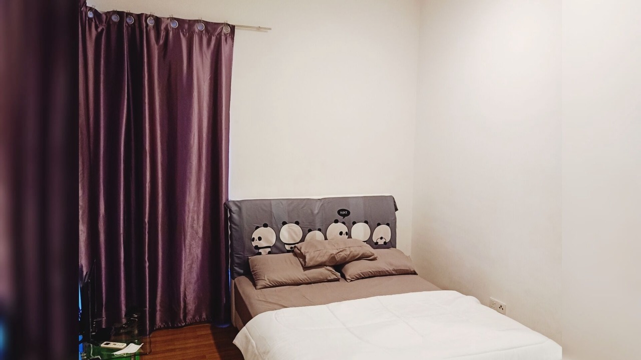 Photo of Bedroom in Maluri