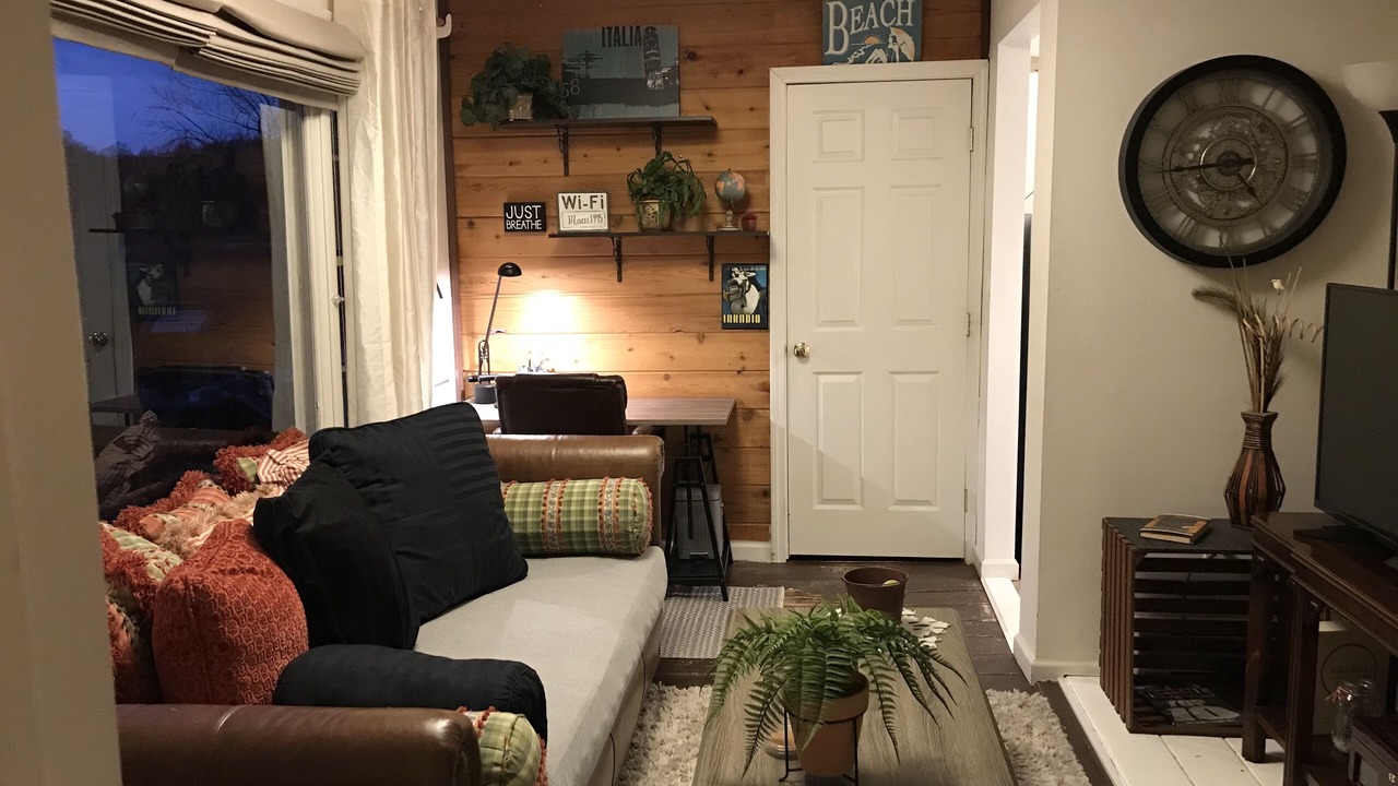 Photo of Livingroom in Croton-on-Hudson