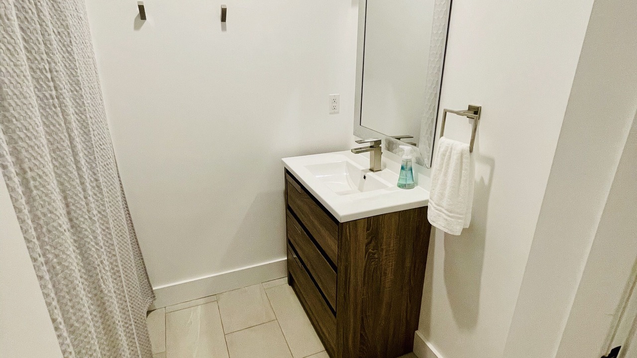 Photo of Bathroom in La Follette