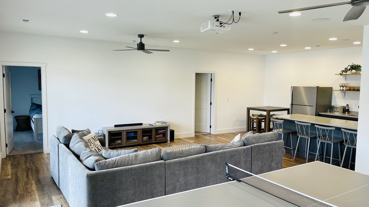Photo of Livingroom in La Follette