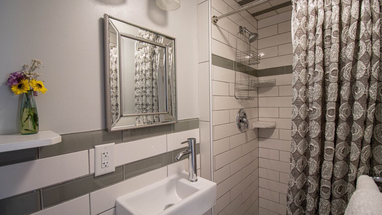 Photo of Bathroom in Ogunquit