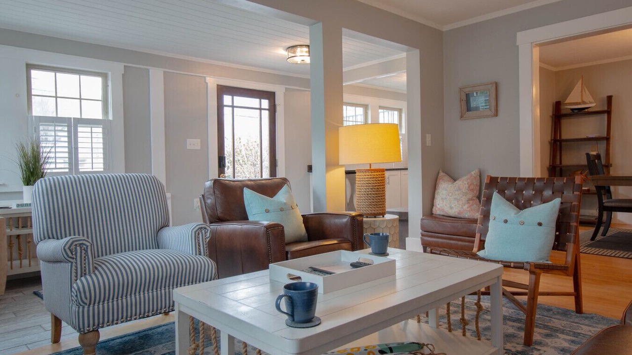 Photo of Livingroom in Ogunquit