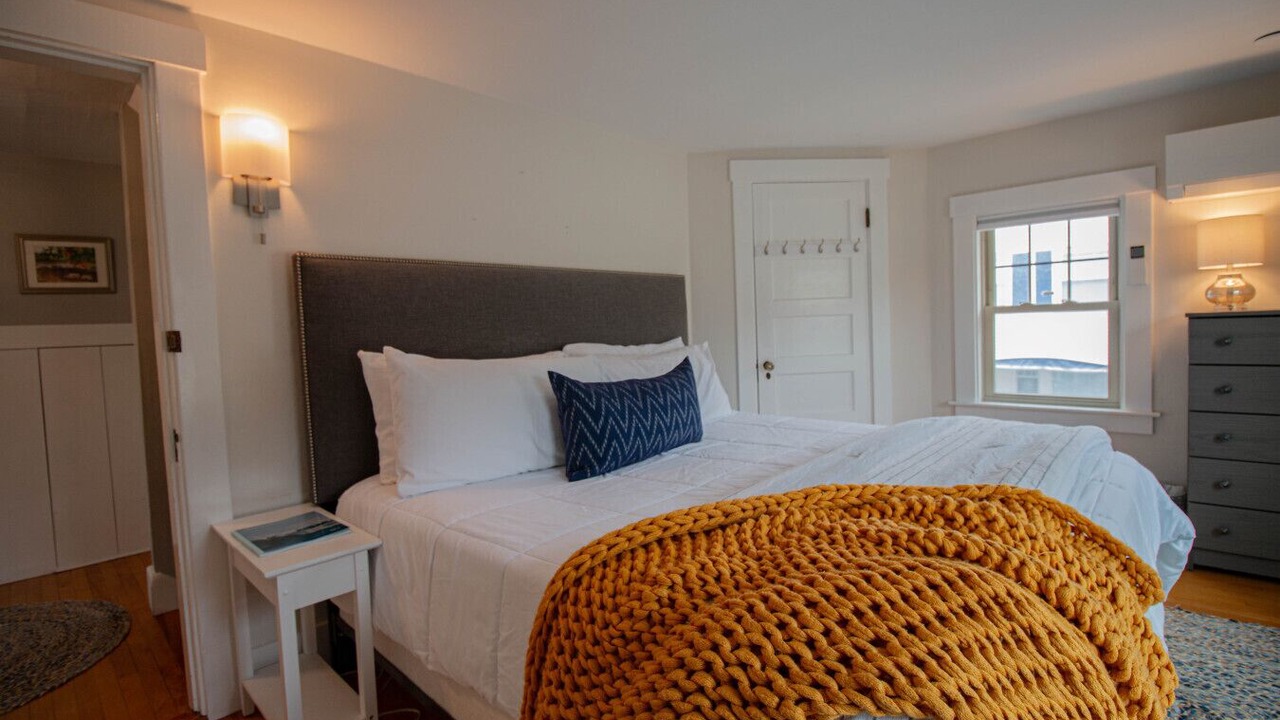 Photo of Bedroom in Ogunquit
