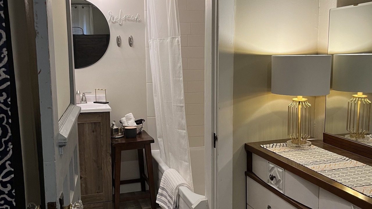 Photo of Bathroom in Ste Genevieve