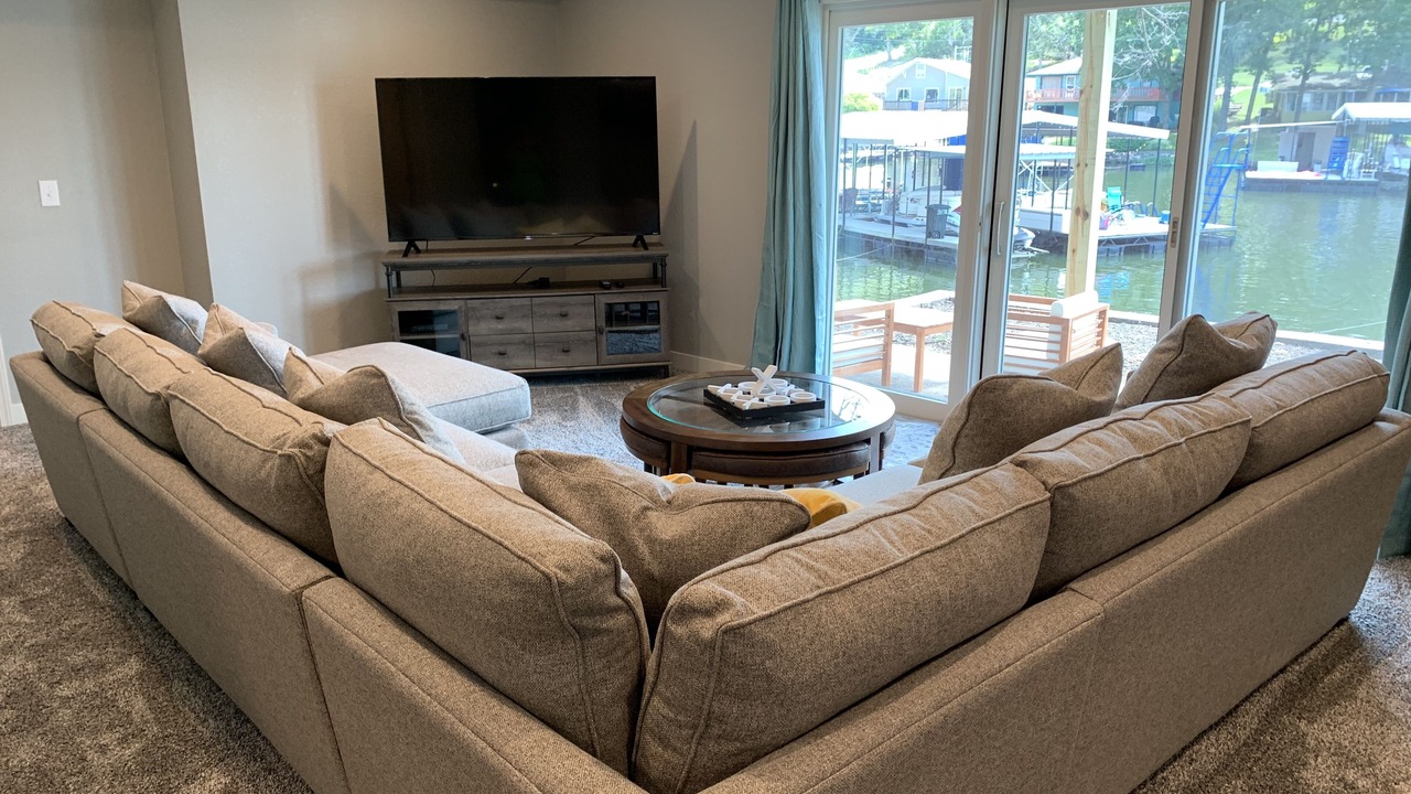 Photo of Livingroom in Sunrise Beach