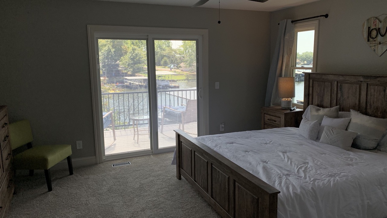 Photo of Bedroom in Sunrise Beach