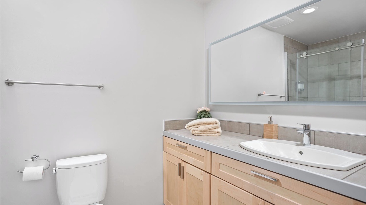 Photo of Bathroom in Chatham-Arch