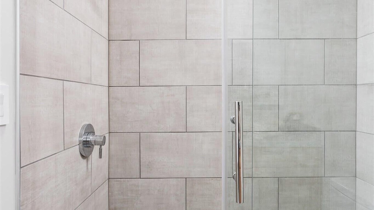 Photo of Bathroom in Chatham-Arch