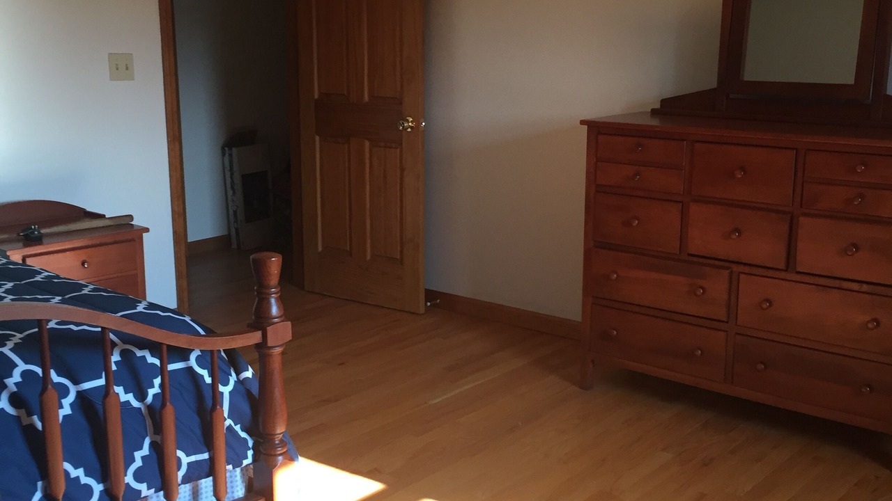 Photo of Bedroom in Boonville